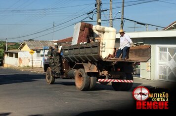 Foto - Mutirão da Limpeza Contra a Dengue