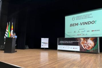 Bastos sediou a 6ª Jornada Técnica de Sericicultura do estado de São Paulo