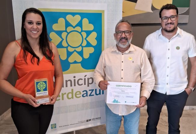 Bastos recebe certificação do Programa Município Verdeazul